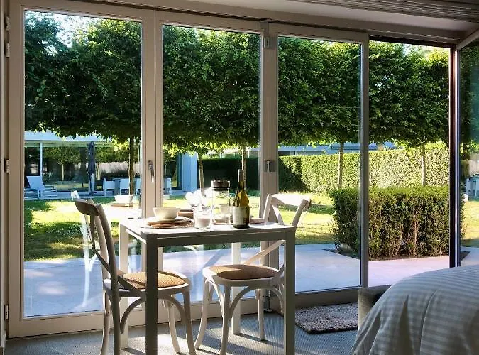 Gardenhouse 'the Block' - - Private Garden - Ir - Ac Appartement Oostende