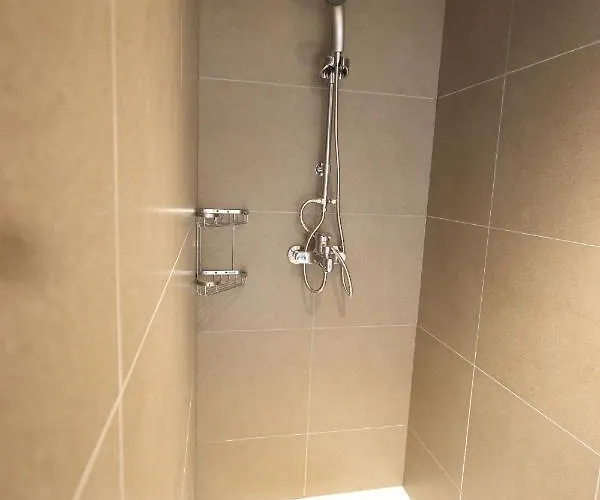 Gardenhouse 'the Block' - - Private Garden - Ir - Ac Appartement Oostende