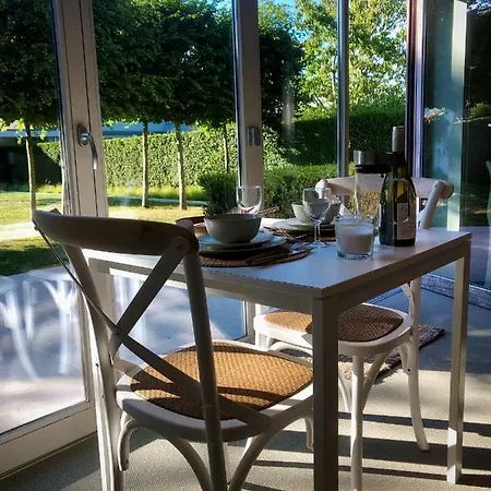 公寓 Gardenhouse 'the Block' - - Private Garden - Ir - Ac *