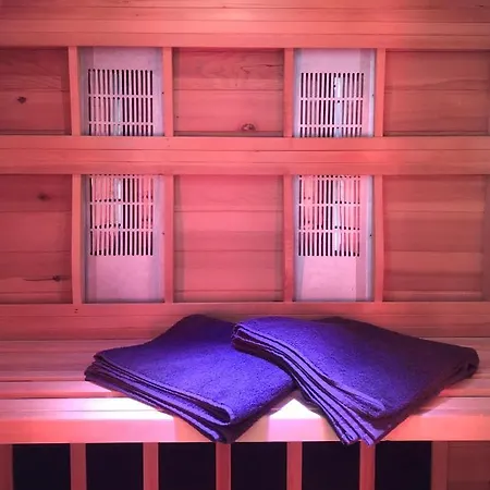 Gardenhouse 'the Block' - - Private Garden - Ir - Ac Appartement *